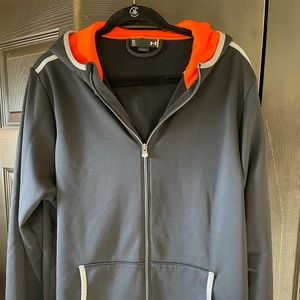 Under Armour Zip up Hooded jacket size XL